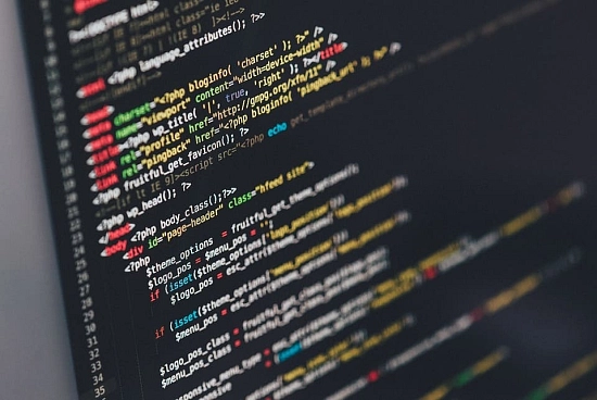 Dove trovare un Editor HTML online: cos’è e come usarlo?